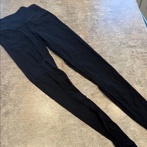 Stylish Black High-Waisted Leggings